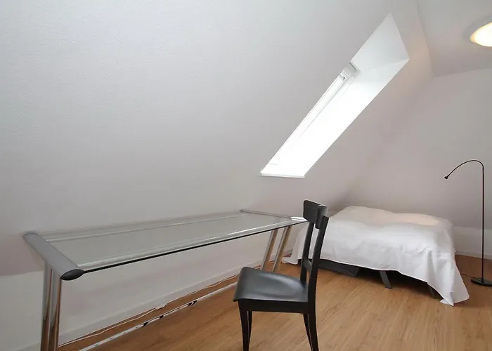 Διαμέρισμα Am Rosenhain 19 Am Rosenhain 19 4 *